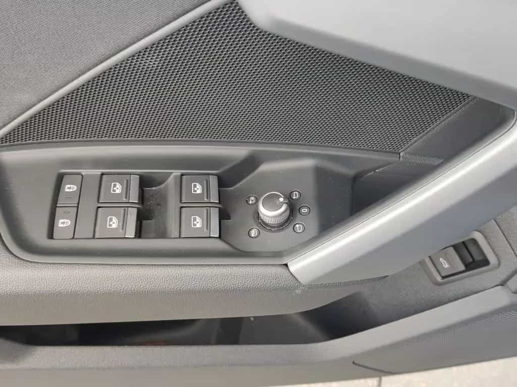 Audi A3 Limousine 30 TFSI S line LED*RFK*ACC*Virtual 06/2025-photo-14