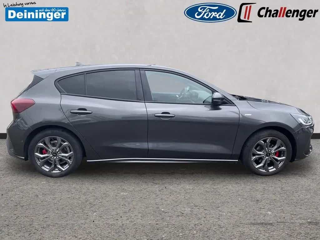 Ford Focus 1.0 l EcoBoost Hybrid ST-Line NAVI/DAB FAH 01/2023-photo-4