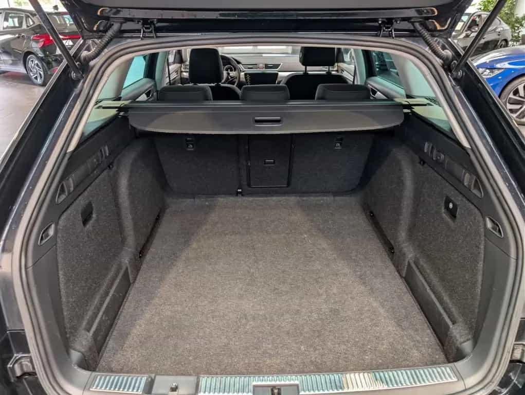 Skoda Superb Combi 1.5 TSI DSG Ambition 1.Hand 10/2022-photo-11