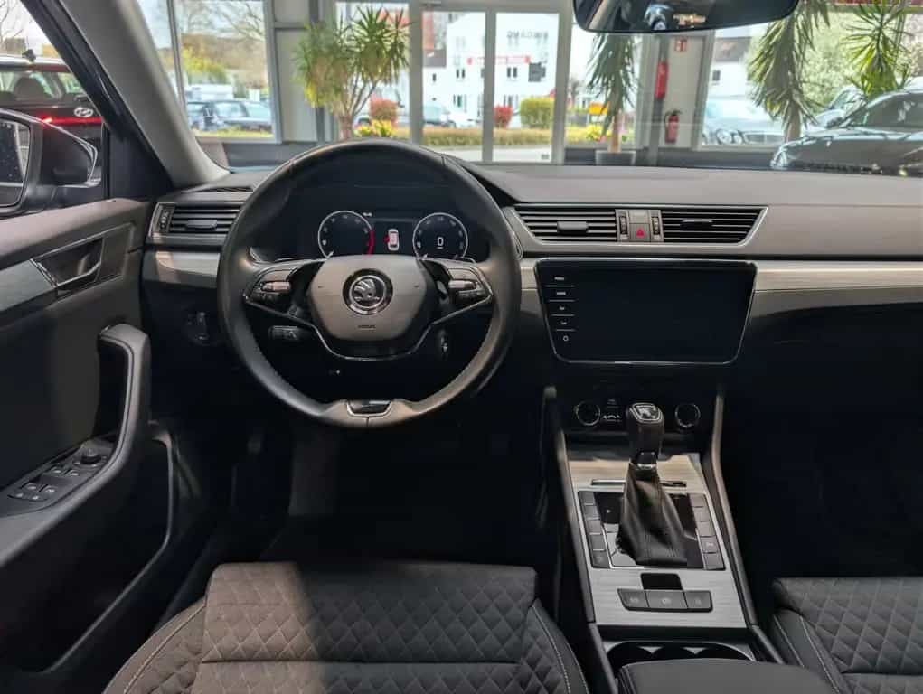 Skoda Superb Combi 1.5 TSI DSG Ambition 1.Hand 10/2022-photo-6