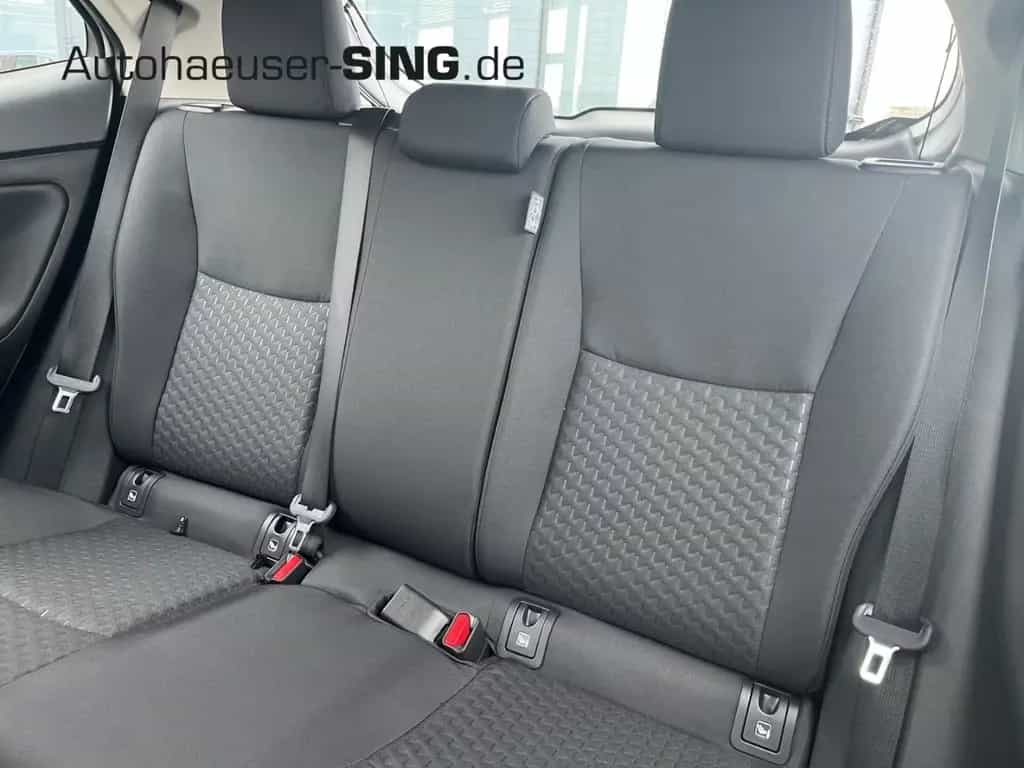 Toyota Yaris Cross HEV 116 CVT Klima Tempo Alu CarPlay 08/2025-photo-13