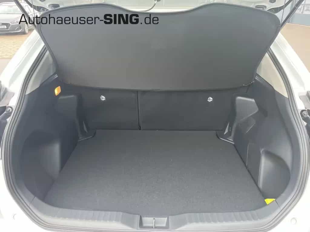 Toyota Yaris Cross HEV 116 CVT Klima Tempo Alu CarPlay 08/2025-photo-8