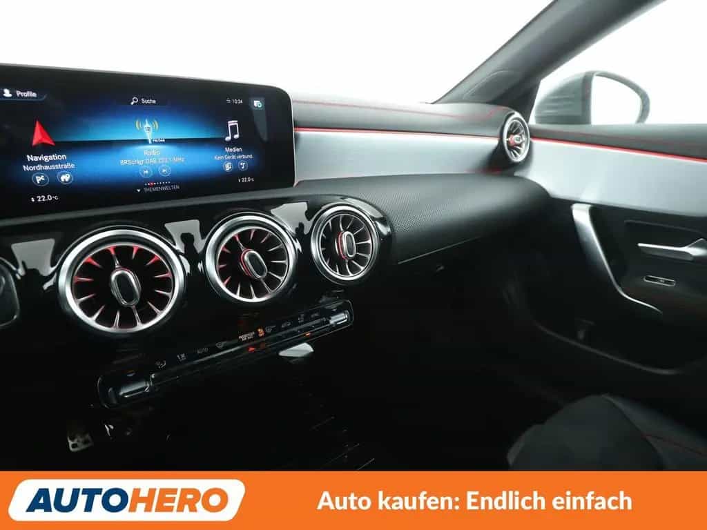 Mercedes-Benz CLA-Class 220 Shooting Brake AMG Line Aut.*LED*NAVI* 10/2020-photo-27