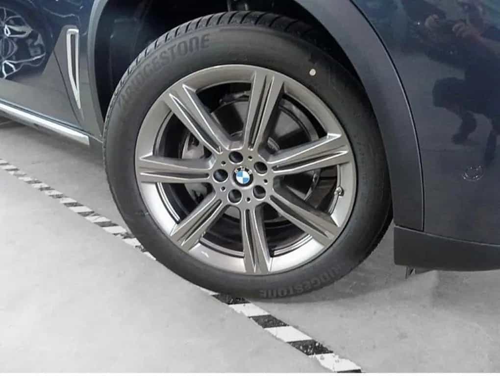 BMW X5 xDrive40i xLine 01/2020-photo-4