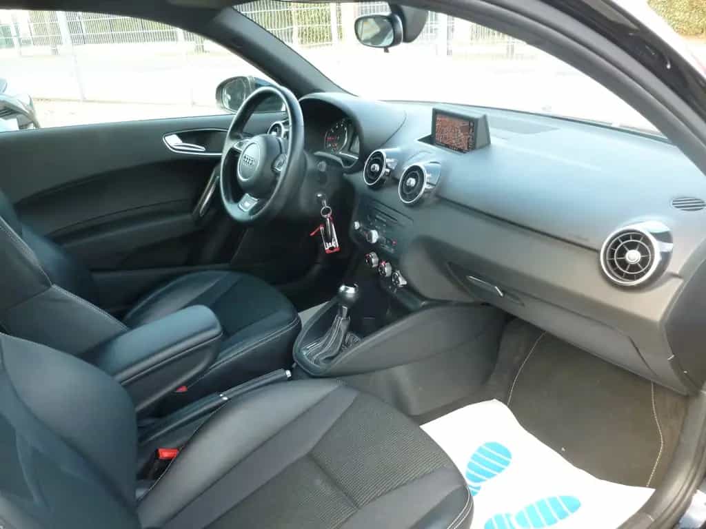 Audi A1 S  Sportpaket LED/S-Tonic/17Zoll/T-Leder/BT 02/2013-photo-13
