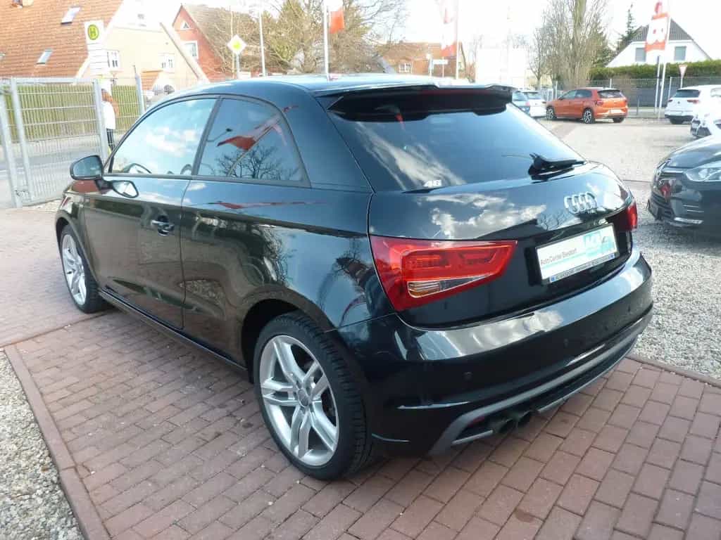 Audi A1 S  Sportpaket LED/S-Tonic/17Zoll/T-Leder/BT 02/2013-photo-2