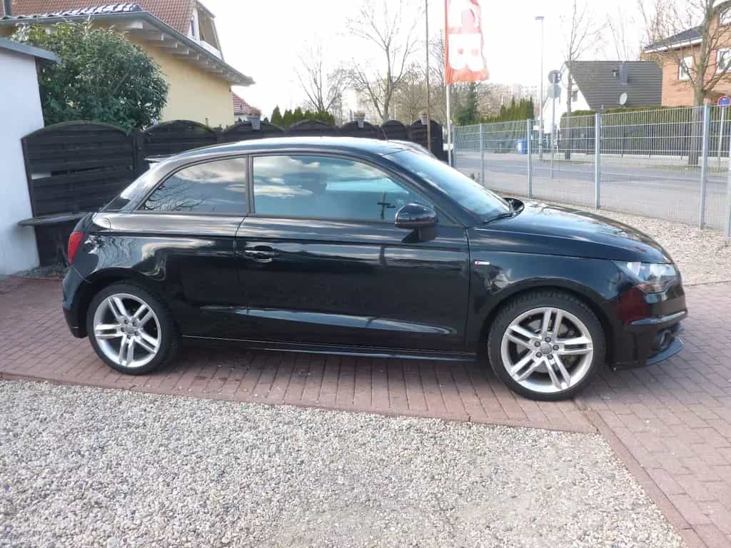 Audi A1 S  Sportpaket LED/S-Tonic/17Zoll/T-Leder/BT 02/2013-photo-5