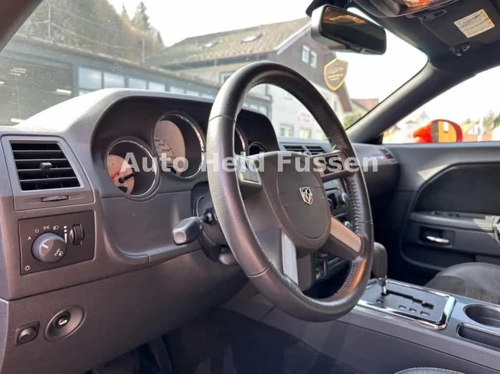 Dodge Challenger SRT-8 6.1 HEMI Aut Unfallfrei DE 07/2009-photo-20