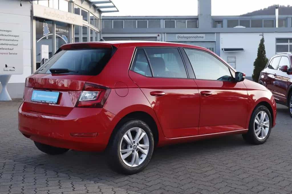 Skoda Fabia Style 1.0 TSI, Klimaautomatik, AHK, PDC, K 03/2020-photo-2