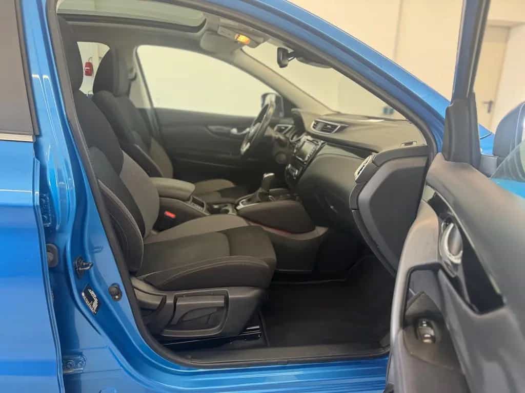 Nissan Qashqai 1.3 DIG-T Zama *NAVI *AHK *Panorama *Kam 05/2021-photo-17