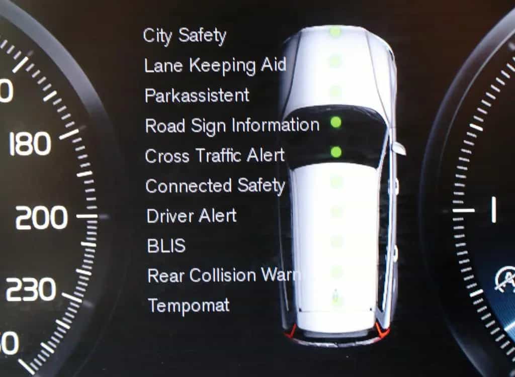 Volvo V60 Momentum Pro,T.Leder,Navi,LED,SH,Kamera,DAB 02/2021-photo-17