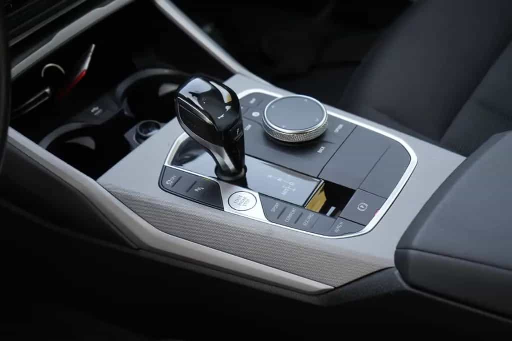 BMW 320 d Advantage Standh. Lenkrdhz. Display Key  A 11/2020-photo-10