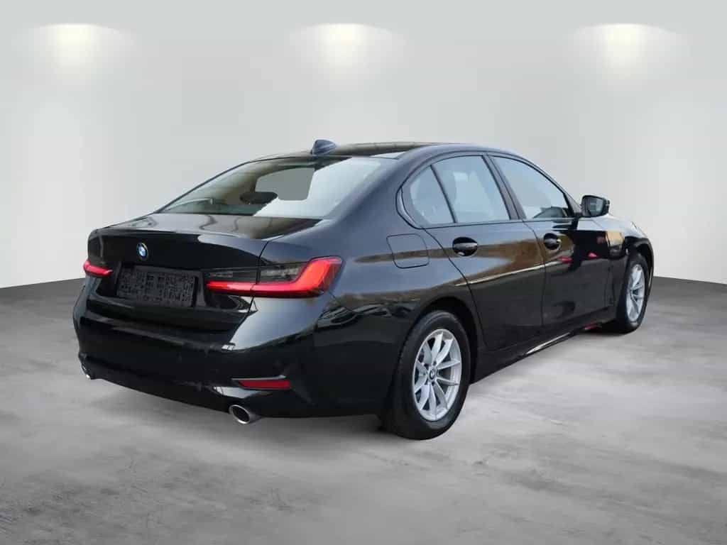 BMW 320 d Advantage Standh. Lenkrdhz. Display Key  A 11/2020-photo-4