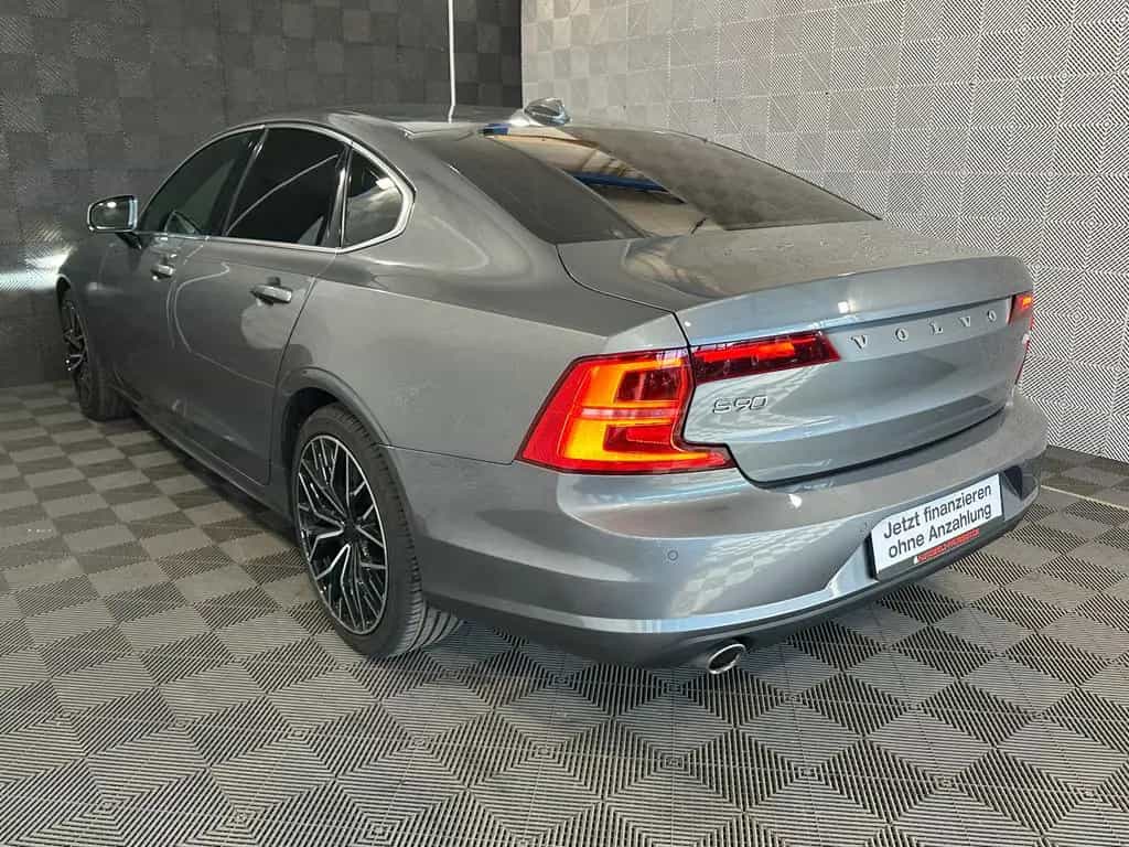 Volvo S90 D4 Lim.*MOMENTUM*LED-ACC-HARMAN KARDON-MEMO 11/2018-photo-2