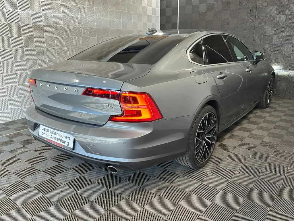 Volvo S90 D4 Lim.*MOMENTUM*LED-ACC-HARMAN KARDON-MEMO 11/2018-photo-3