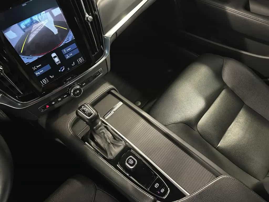 Volvo S90 D4 Lim.*MOMENTUM*LED-ACC-HARMAN KARDON-MEMO 11/2018-photo-36
