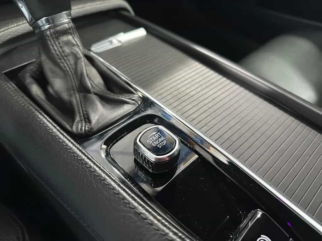 Volvo S90 D4 Lim.*MOMENTUM*LED-ACC-HARMAN KARDON-MEMO 11/2018-photo-37