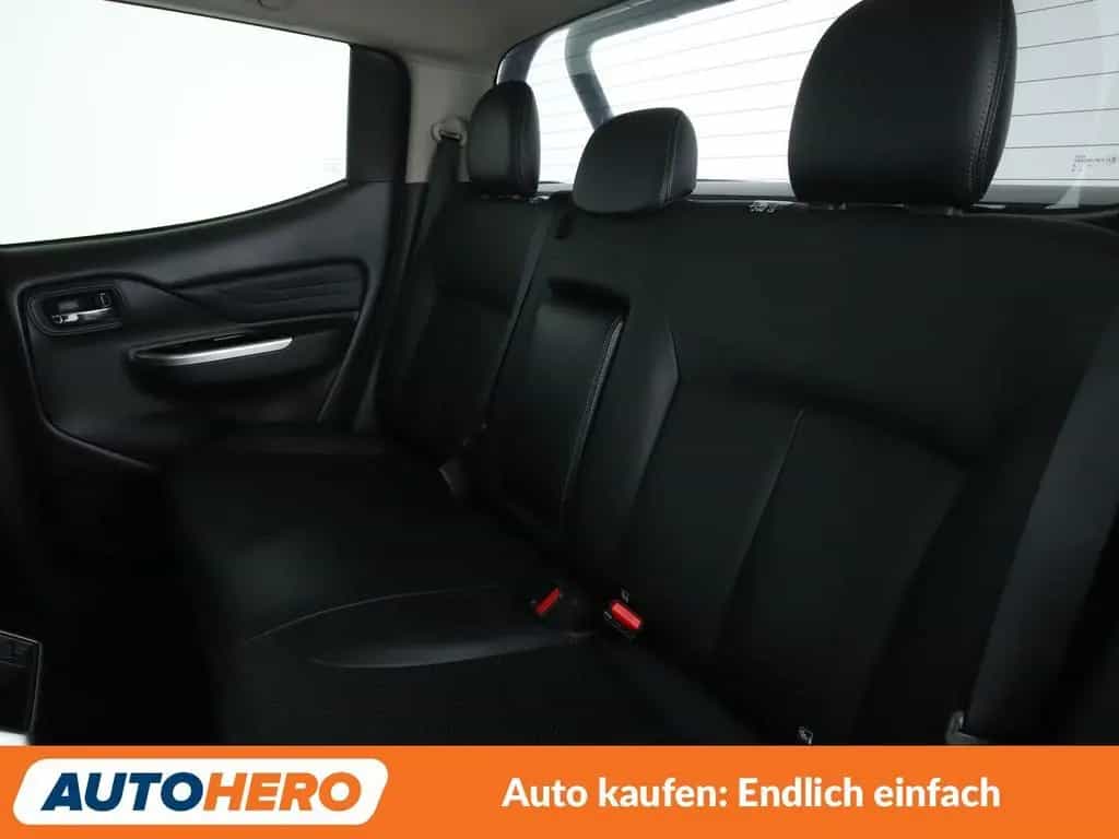 Mitsubishi L200 2.2 DI-D Top Doppelkabine 4WD Aut.*AHK*TEMP*CAM* 03/2022-photo-13