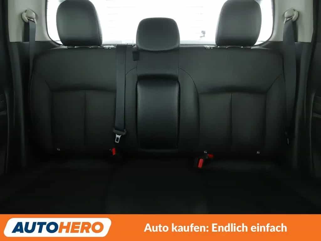 Mitsubishi L200 2.2 DI-D Top Doppelkabine 4WD Aut.*AHK*TEMP*CAM* 03/2022-photo-15