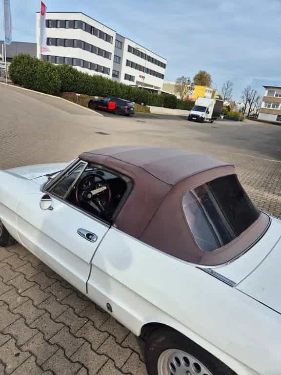 Alfa Romeo 2000 Spider (Note 2- Gutachten) 07/1981-photo-6