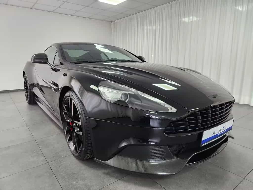 Aston Martin Vanquish Carbon Edition 5.9 V12 05/2017-photo-0