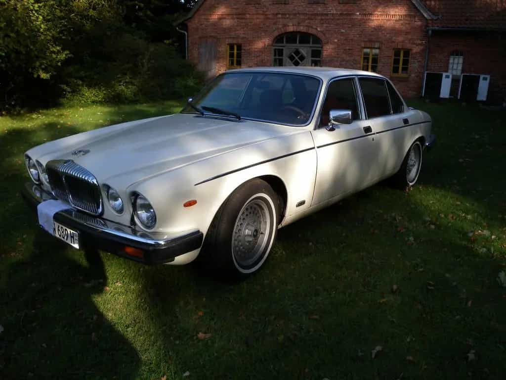 Jaguar XJ12 Daimler 08/1987-photo-0
