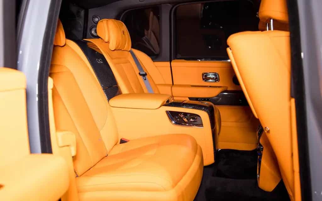 Rolls-Royce Cullinan BLACK BADGE | STAR * ROOF | MANDARIN 03/2023-photo-20