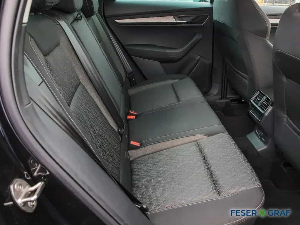 Skoda Karoq 2.0 TDI Style DSG ACC Navi RüKa Sitzh. 18" 02/2023-photo-5