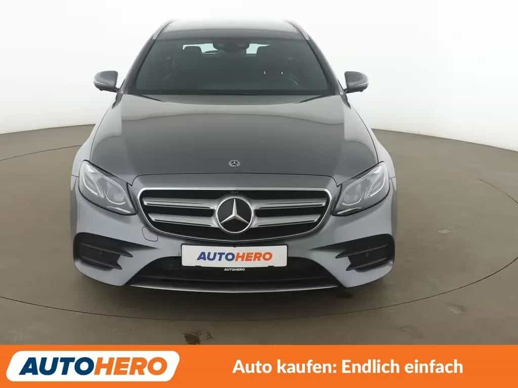 Mercedes-Benz E-Class 400 d T 4Matic AMG Line Aut.*LED*ACC*PDC*SHZ* 11/2019-photo-8