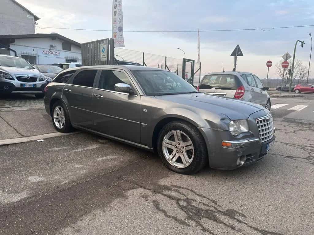 Chrysler 300C 3.0 V6 CRD cat DPF Touring 05/2006-photo-2