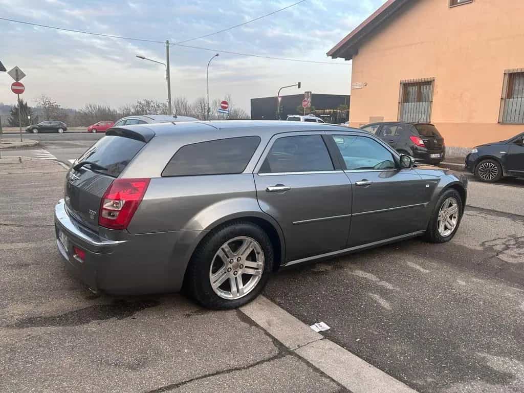 Chrysler 300C 3.0 V6 CRD cat DPF Touring 05/2006-photo-3