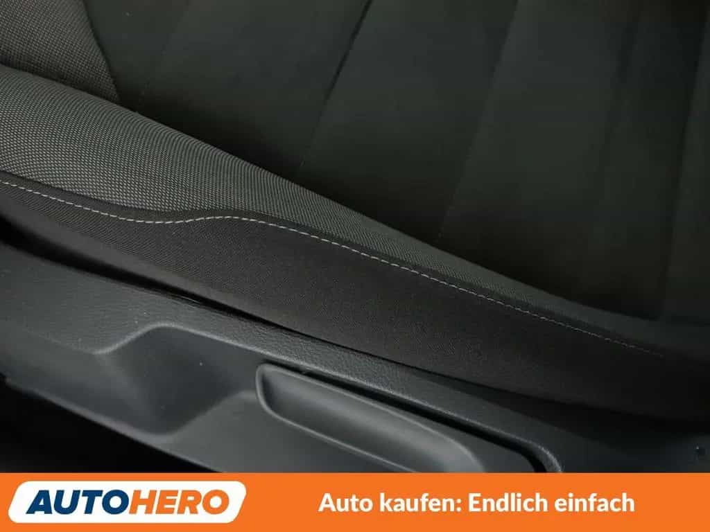 Volkswagen Golf VII 1.4 TSI Highline BlueMotion Aut.*PDC* 05/2018-photo-24