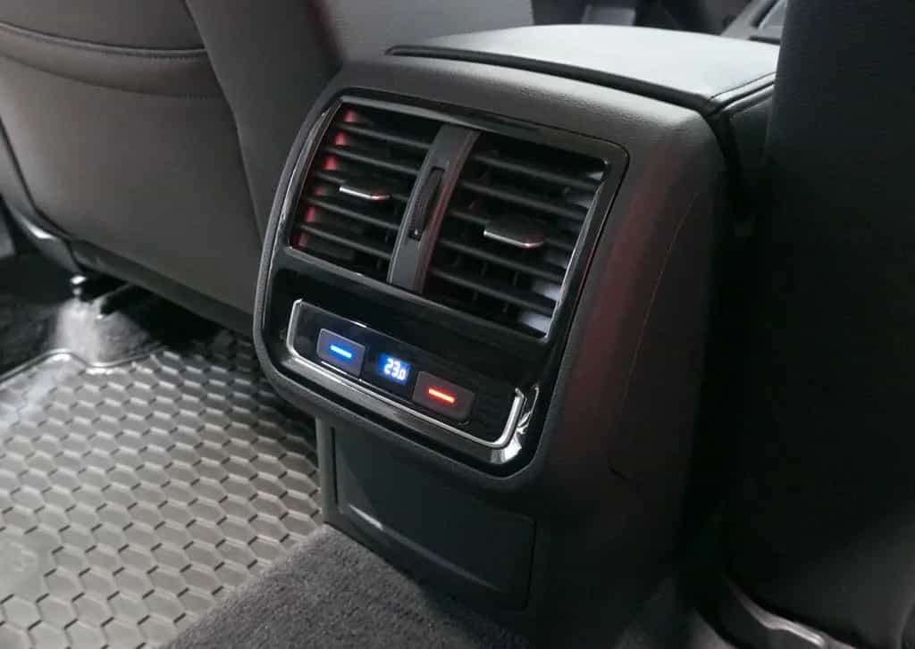Volkswagen Passat Variant Highline 2.0 TSI 4Motion*RFK*AHK* 04/2019-photo-14