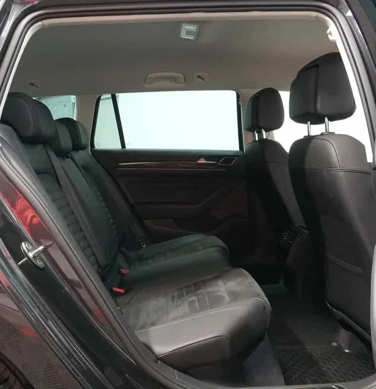 Volkswagen Passat Variant Highline 2.0 TSI 4Motion*RFK*AHK* 04/2019-photo-27