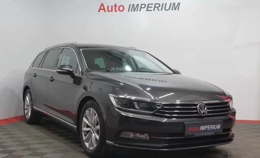Volkswagen Passat Variant Highline 2.0 TSI 4Motion*RFK*AHK* 04/2019-photo-3
