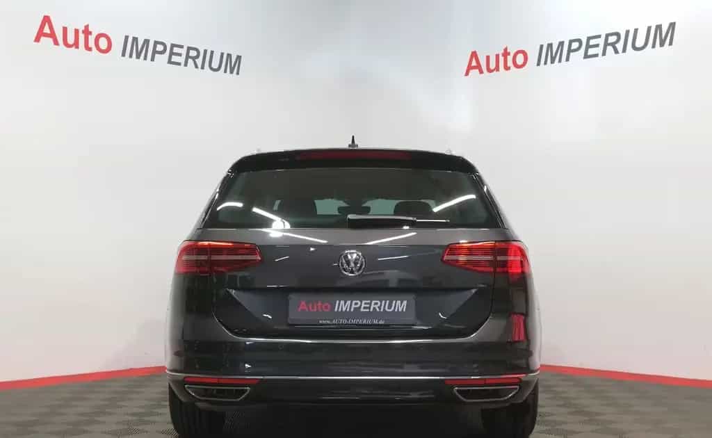 Volkswagen Passat Variant Highline 2.0 TSI 4Motion*RFK*AHK* 04/2019-photo-5