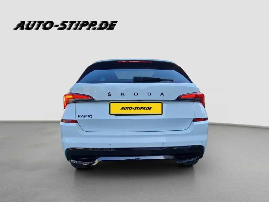 Skoda Kamiq 1.5 TSI Monte Carlo NAVI RFK PANO AHK LED 12/2020-photo-14