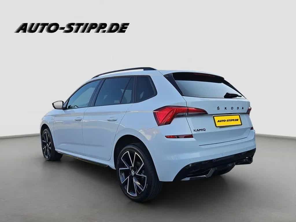 Skoda Kamiq 1.5 TSI Monte Carlo NAVI RFK PANO AHK LED 12/2020-photo-2