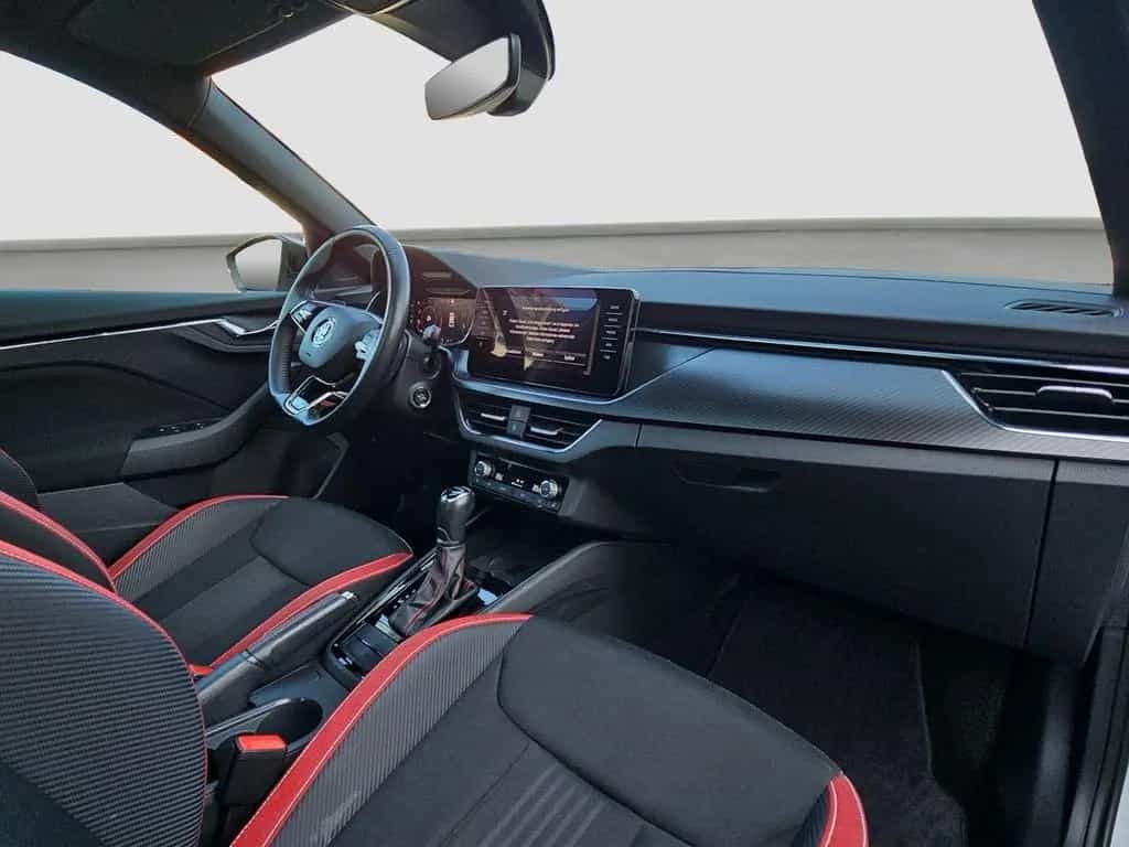 Skoda Kamiq 1.5 TSI Monte Carlo NAVI RFK PANO AHK LED 12/2020-photo-8