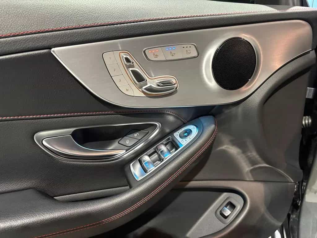 Mercedes-Benz C-Class 43 AMG Cabrio AMG-Performance 4-matic*Leder* 06/2018-photo-17