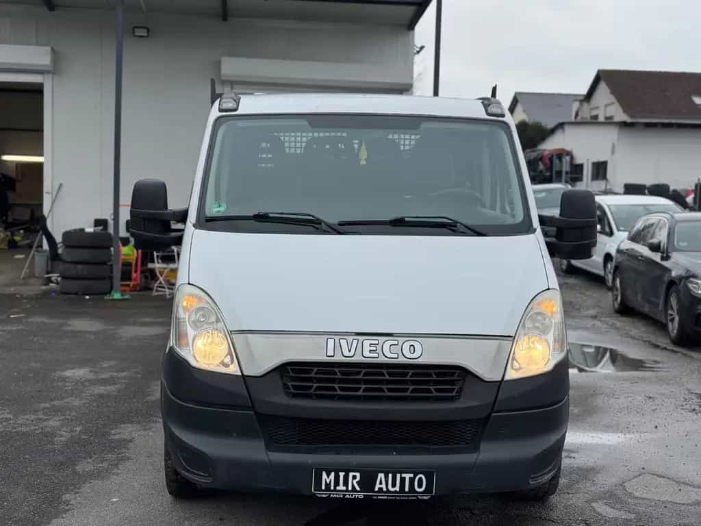 Iveco Daily Doppelkabine Pritsche 11/2013-photo-0