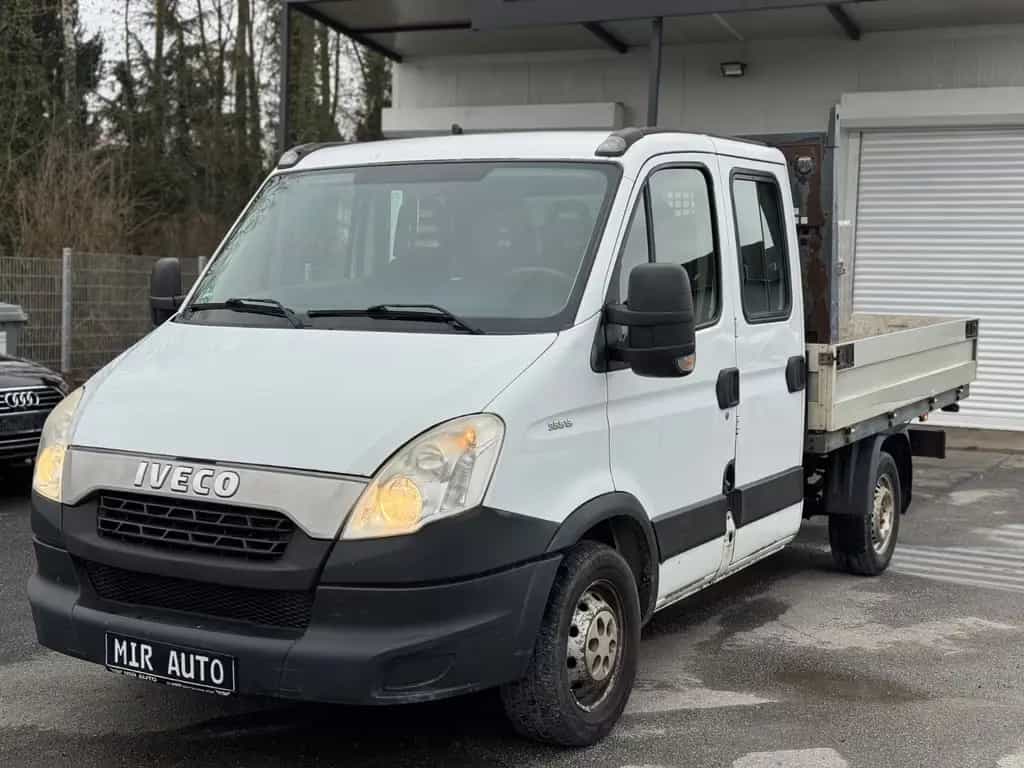 Iveco Daily Doppelkabine Pritsche 11/2013-photo-1