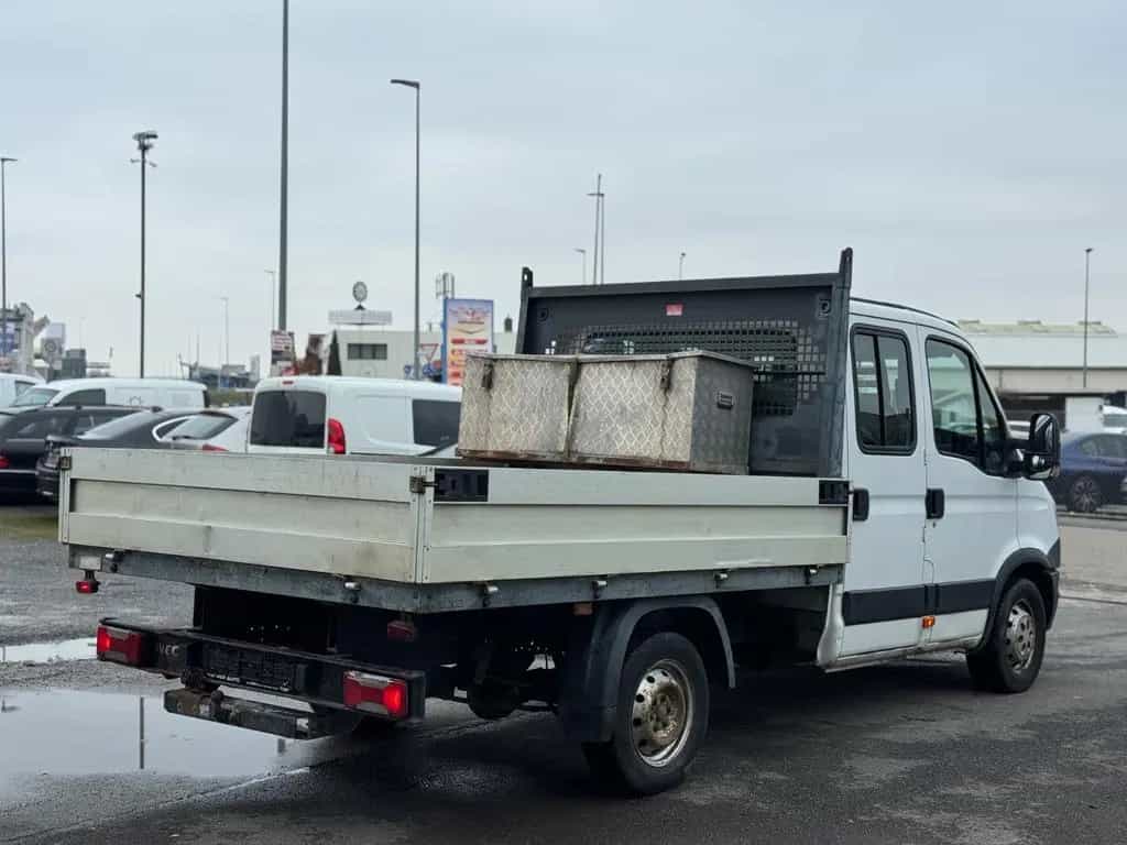 Iveco Daily Doppelkabine Pritsche 11/2013-photo-3