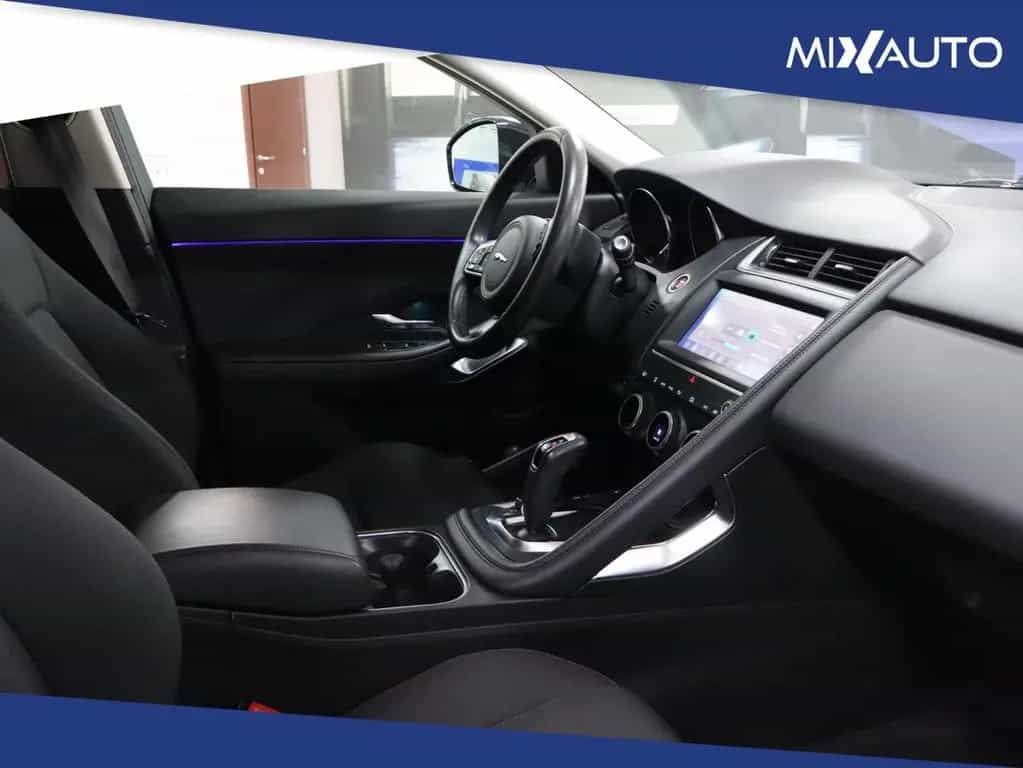 Jaguar E-Pace 2.0D I4 AWD 150CV AUTO 07/2020-photo-12