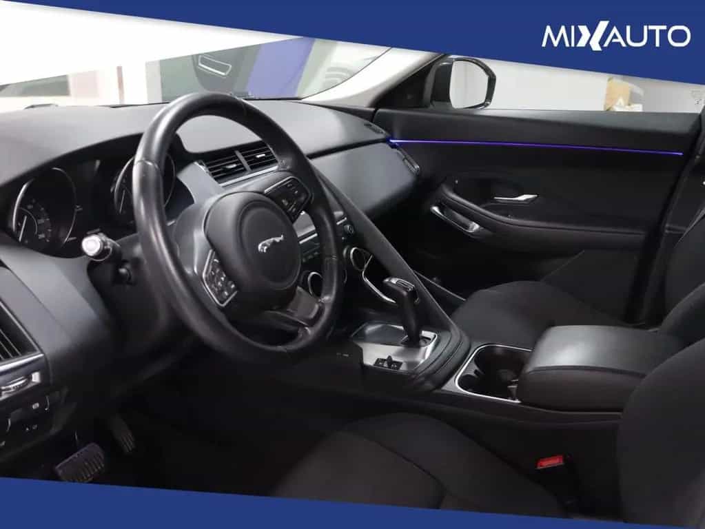 Jaguar E-Pace 2.0D I4 AWD 150CV AUTO 07/2020-photo-13