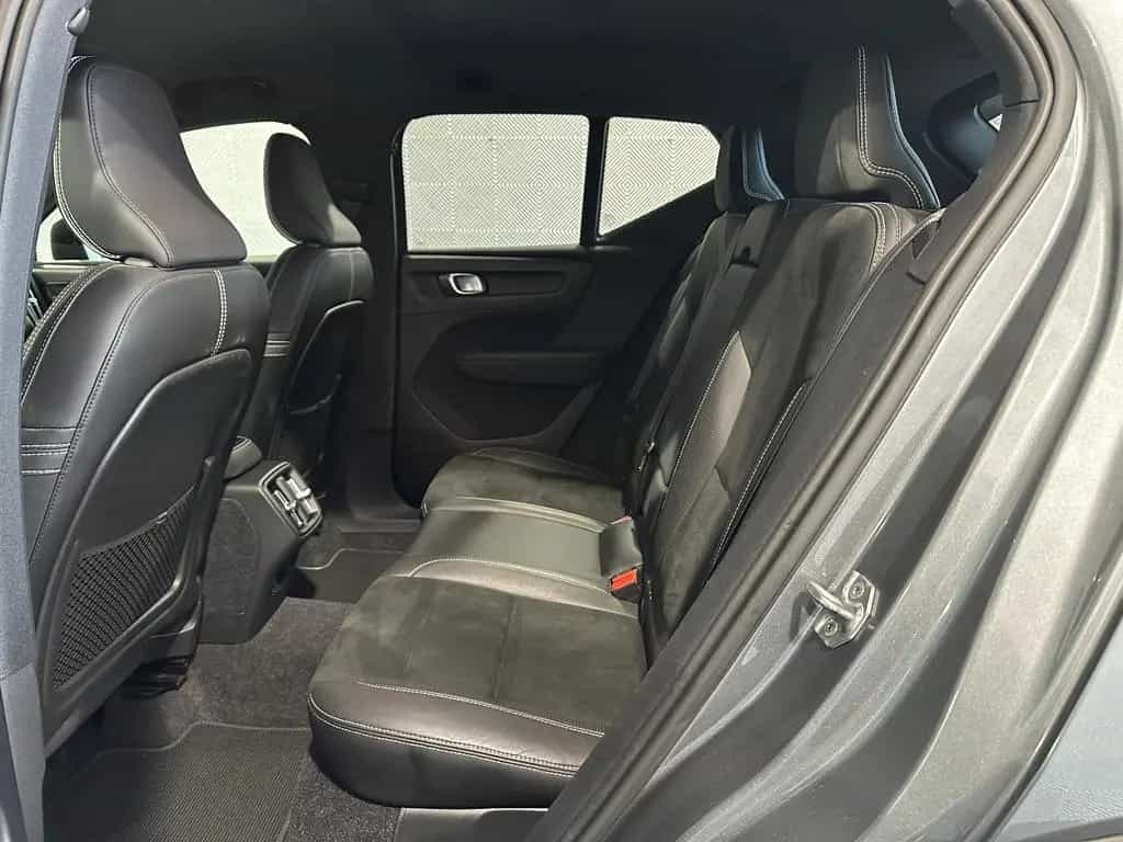 Volvo XC40 2WD*R DESIGN*LED-TEMPO-AHK-R.KAM-NAPPA-SHZ 05/2019-photo-22