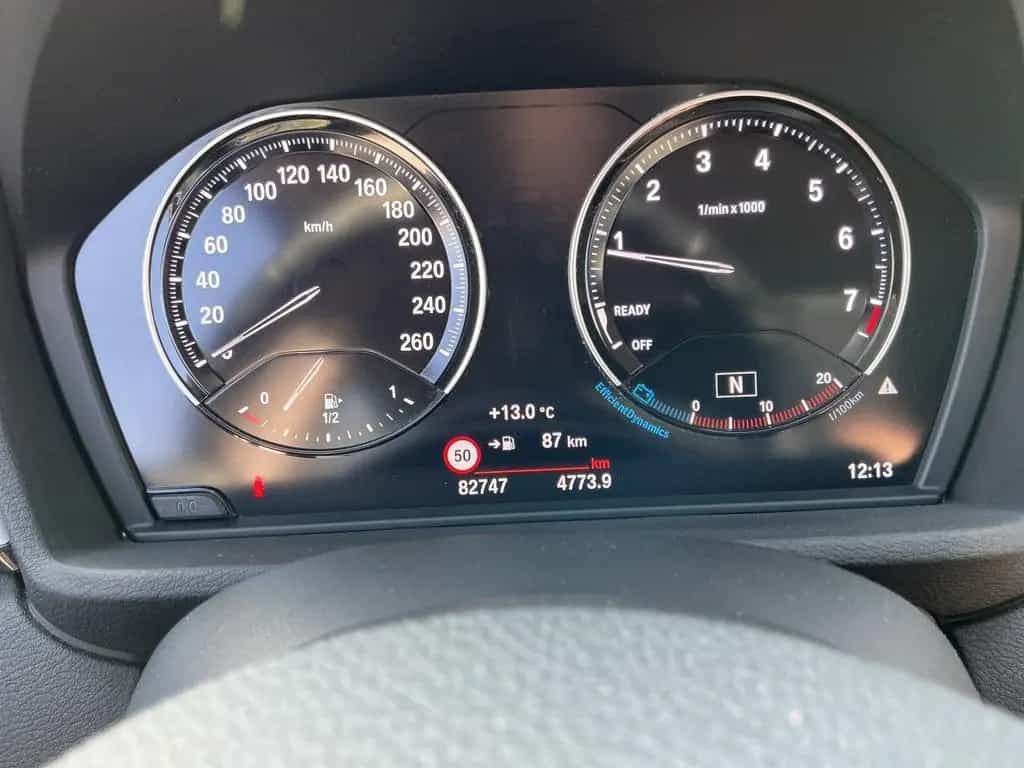 BMW X1 sDrive18i Advantage LED Kamera Navi Tempomat 03/2019-photo-11