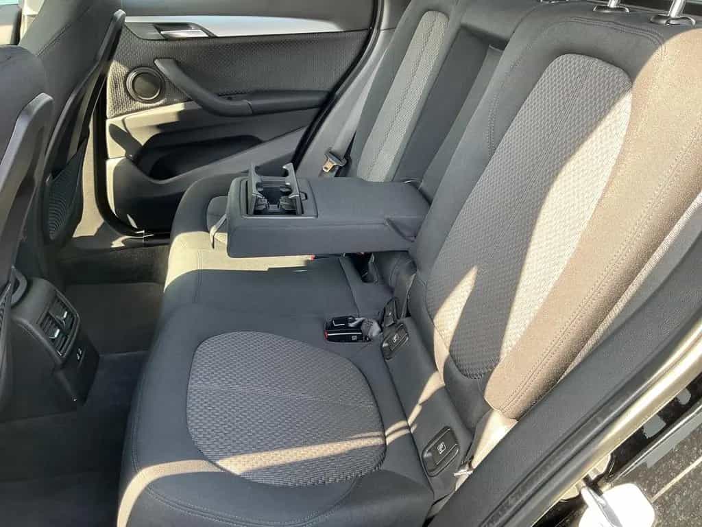 BMW X1 sDrive18i Advantage LED Kamera Navi Tempomat 03/2019-photo-13