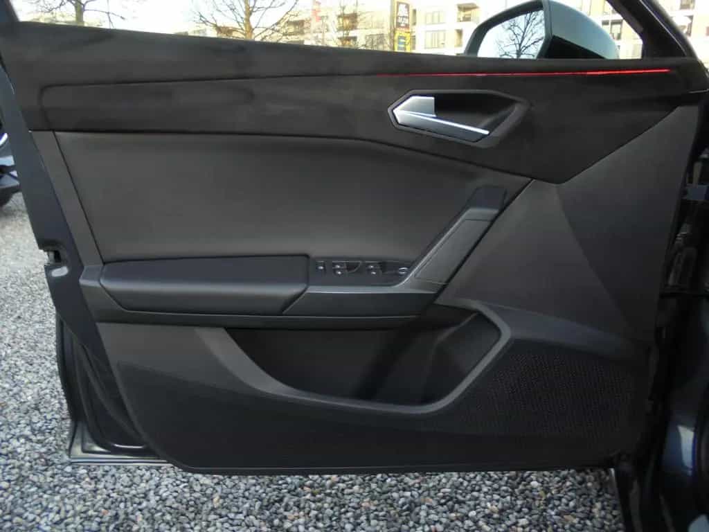 Seat Leon FR Autom*Hybrid*LED*Navi*Kamera*ACC*Kessy 10/2020-photo-18