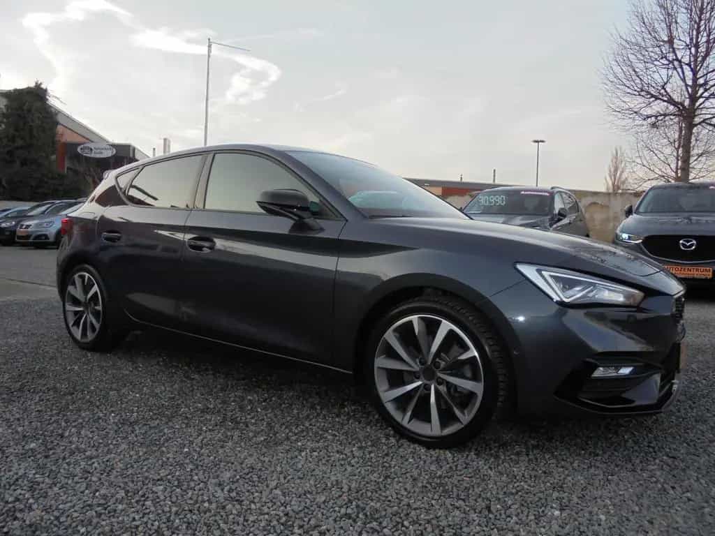 Seat Leon FR Autom*Hybrid*LED*Navi*Kamera*ACC*Kessy 10/2020-photo-2
